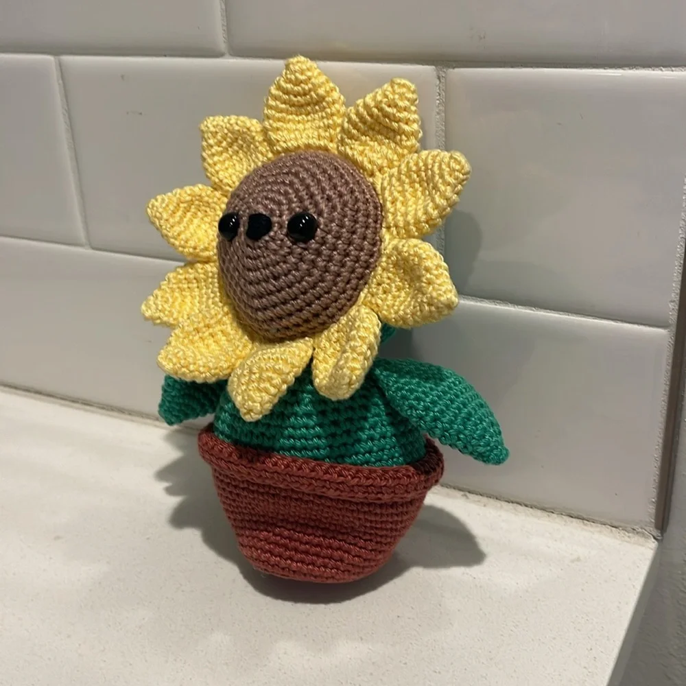 Flower Child Sunflower Bear Hand Crafted Figure and Pot Amigurumi Crochet Decor - Picture 2 of 13